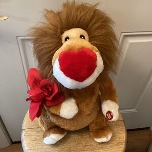 DAN Dee Animated Singing Stuffed Lion Love Me Tender Cracker Barrel 2009 14 inch